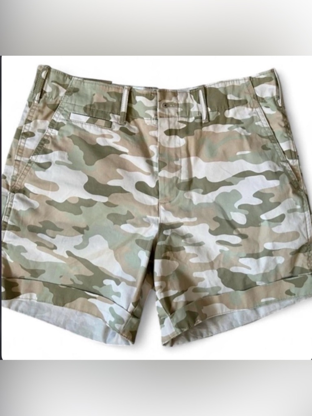 GAP Women's Camo Cargo Shorts - Green Tan White